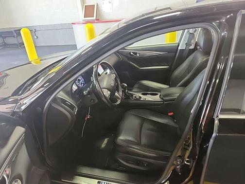 2016 INFINITI Q50 2.0T Premium