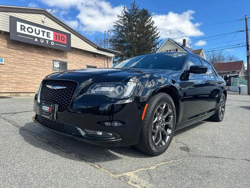 2016 Chrysler 300 S
