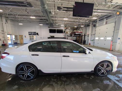 2017 Honda Accord Sport SE