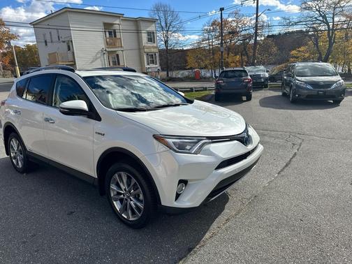 2017 Toyota RAV4 Hybrid Limited