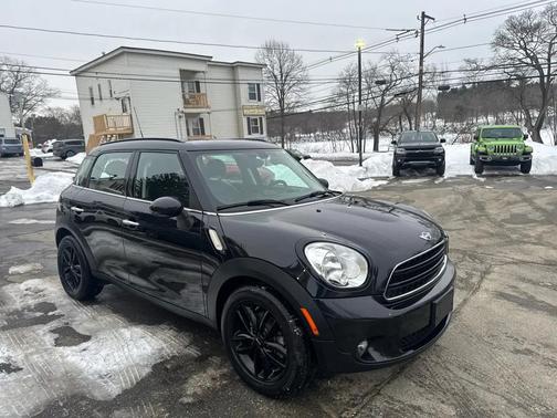 2016 MINI Countryman Cooper