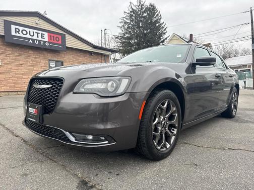 2016 Chrysler 300 S