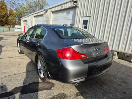 2013 INFINITI G37x Base
