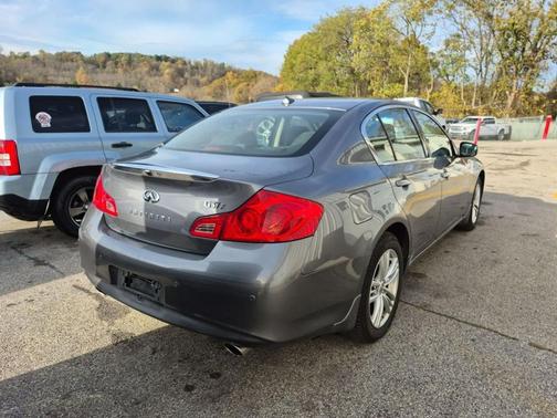 2013 INFINITI G37x Base