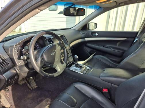 2013 INFINITI G37x Base