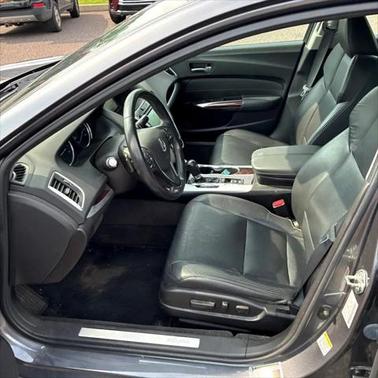 2017 Acura TLX w/Technology Package