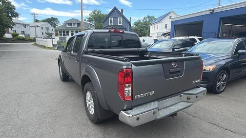 Gun Metallic 2019 Nissan Frontier SV