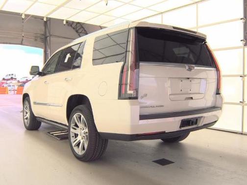 2015 Cadillac Escalade Premium