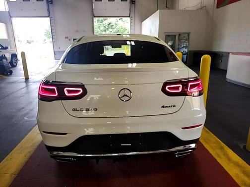 2021 Mercedes-Benz GLC 300 4MATIC Coupe
