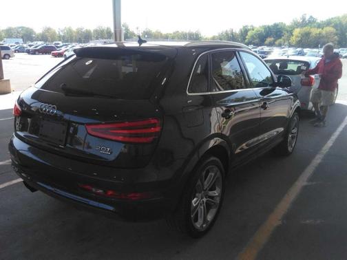 2015 Audi Q3 2.0T Premium Plus