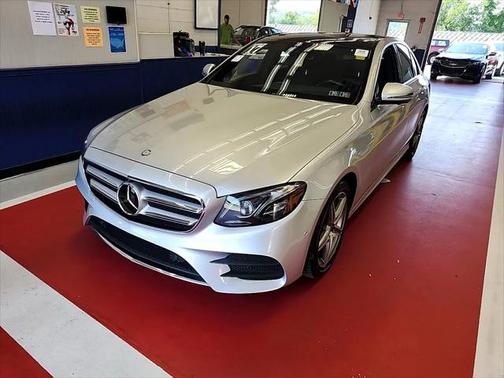 2017 Mercedes-Benz E-Class 4MATIC