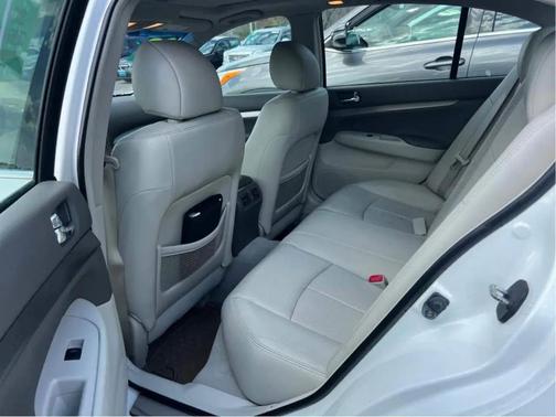 Moonlight White 2013 INFINITI G37x Base