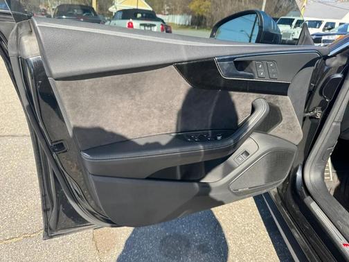 Mythos Black Metallic 2019 Audi S5 3.0T Premium Plus