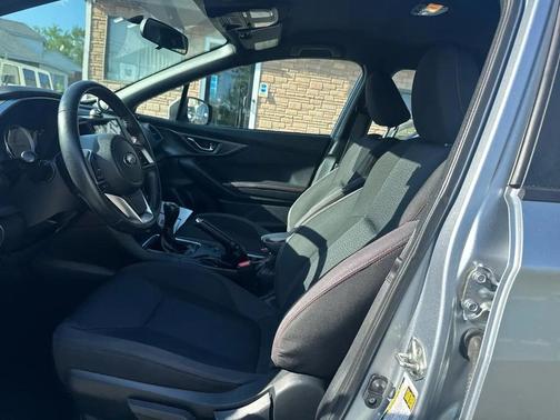 Ice Silver Metallic 2018 Subaru Impreza 2.0i Sport
