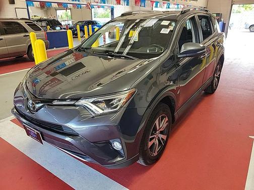 Magnetic Gray Metallic 2018 Toyota RAV4 Adventure