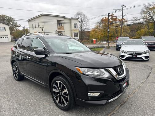 2017 Nissan Rogue SL