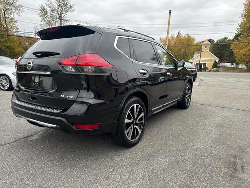 2017 Nissan Rogue SL