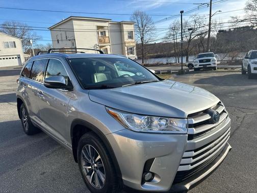 2018 Toyota Highlander Hybrid XLE