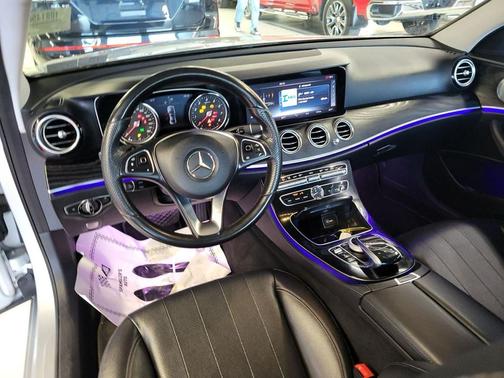 2017 Mercedes-Benz E-Class E300 4MATIC