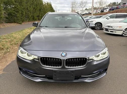 2018 BMW 330 xDrive