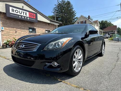 2015 INFINITI Q60 Journey