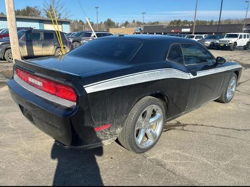 2013 Dodge Challenger SXT