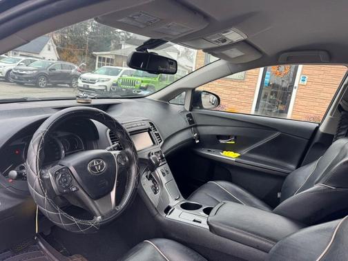2013 Toyota Venza XLE
