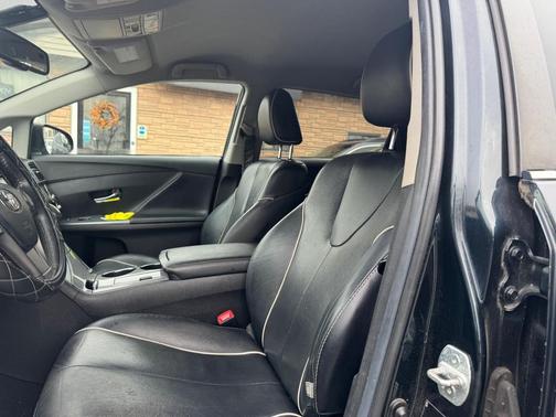 2013 Toyota Venza XLE