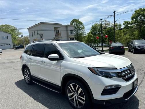 2017 Honda Pilot Elite