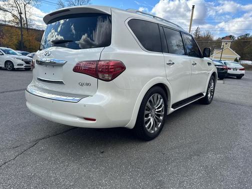 2015 INFINITI QX80 Base