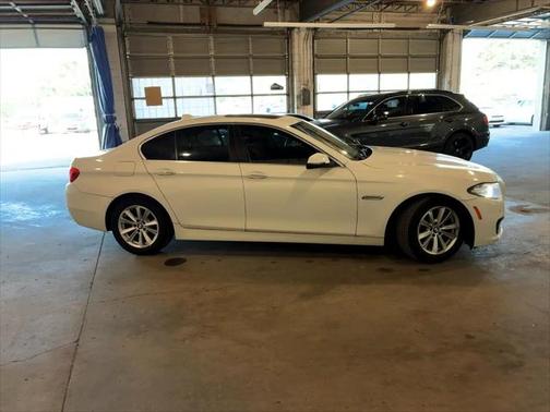 2016 BMW 528 xDrive