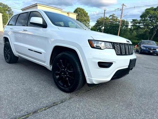 2019 Jeep Grand Cherokee Altitude
