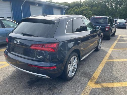 2018 Audi Q5 2.0T Premium Plus