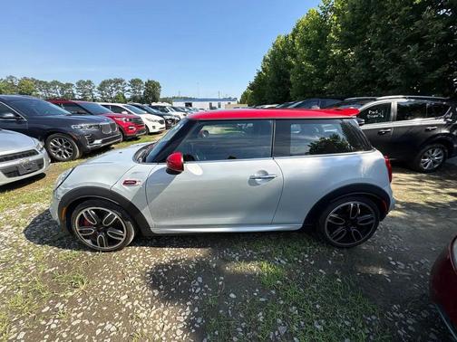 Melting Silver Metallic 2017 MINI Hardtop John Cooper Works