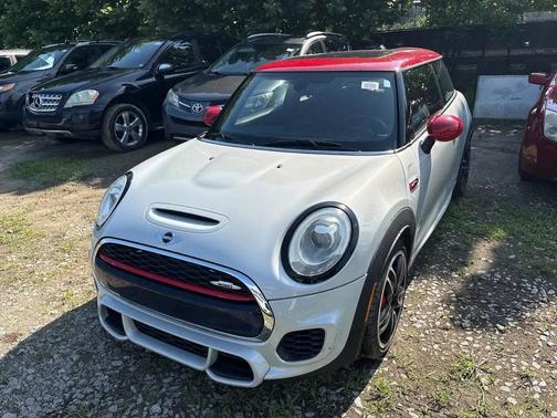 Melting Silver Metallic 2017 MINI Hardtop John Cooper Works