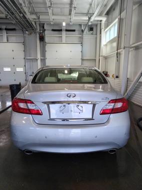 Liquid Platinum 2013 INFINITI M37x Base