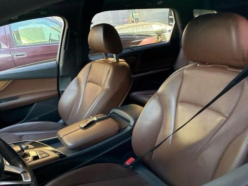 2017 Audi Q7 3.0T Premium