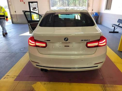 White 2017 BMW 330 xDrive