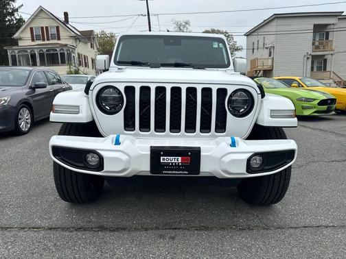 Bright White Clearcoat 2021 Jeep Wrangler Unlimited 4xe Sahara High Altitude