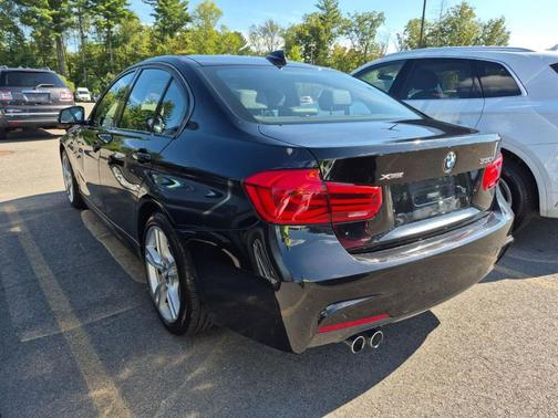 2018 BMW 330 xDrive