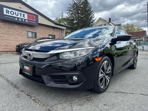 Black 2017 Honda Civic EX-T