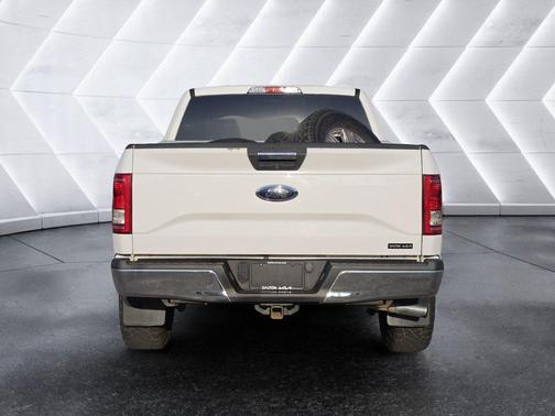 Oxford White 2017 Ford F-150 XLT