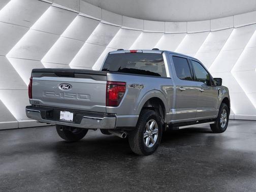 Iconic Silver Metallic 2025 Ford F-150 XLT