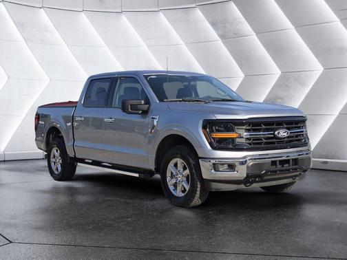 Iconic Silver Metallic 2025 Ford F-150 XLT