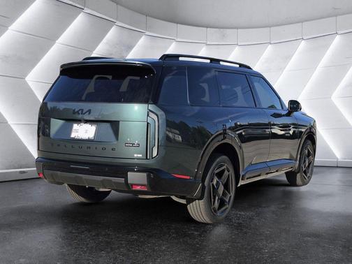 Black Jade Green 2027 Kia Telluride X-Line EX