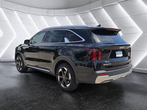 Aurora Black Pearl 2026 Kia Sorento Hybrid EX