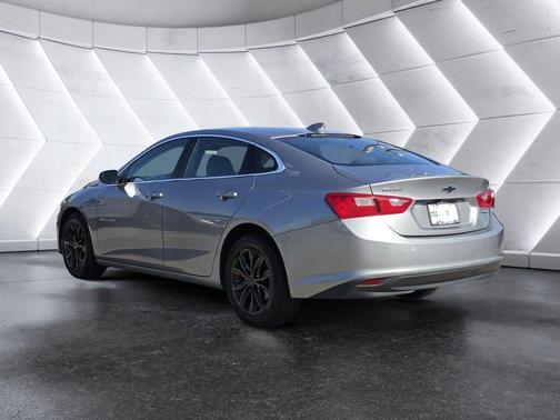 Sterling Gray Metallic 2024 Chevrolet Malibu FWD 1LT