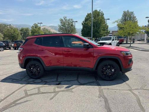 2025 Jeep Compass Latitude