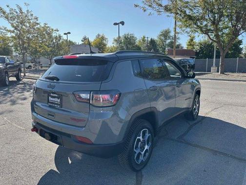 2022 Jeep Compass Trailhawk
