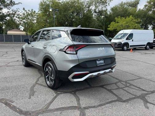 2023 Kia Sportage Hybrid LX